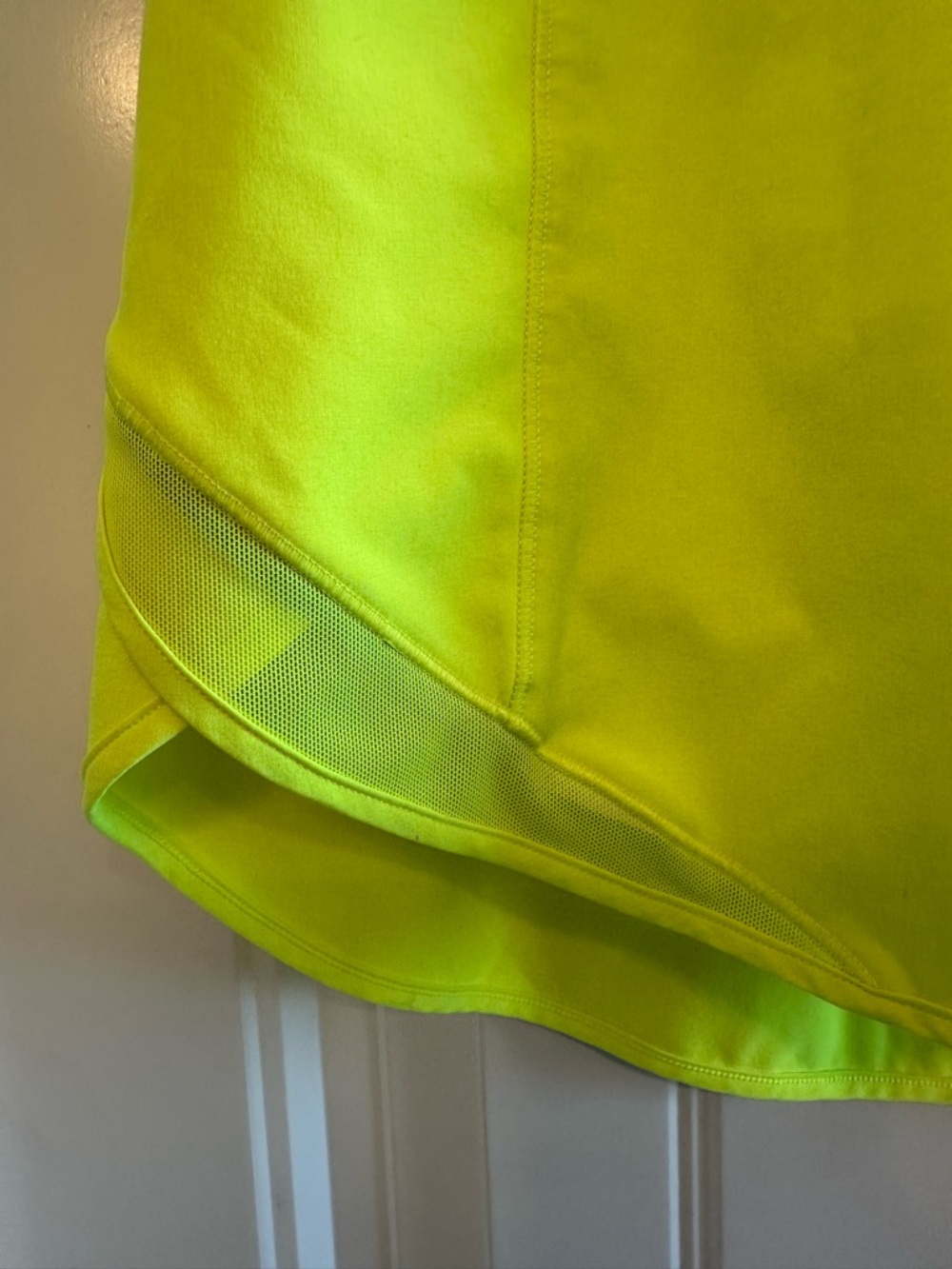 lululemon athletica Neon Yellow Women’s Performance Skort - Picture 3 of 6